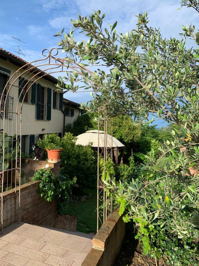 Ca' Degli Ovi B&B Valenza Exterior foto
